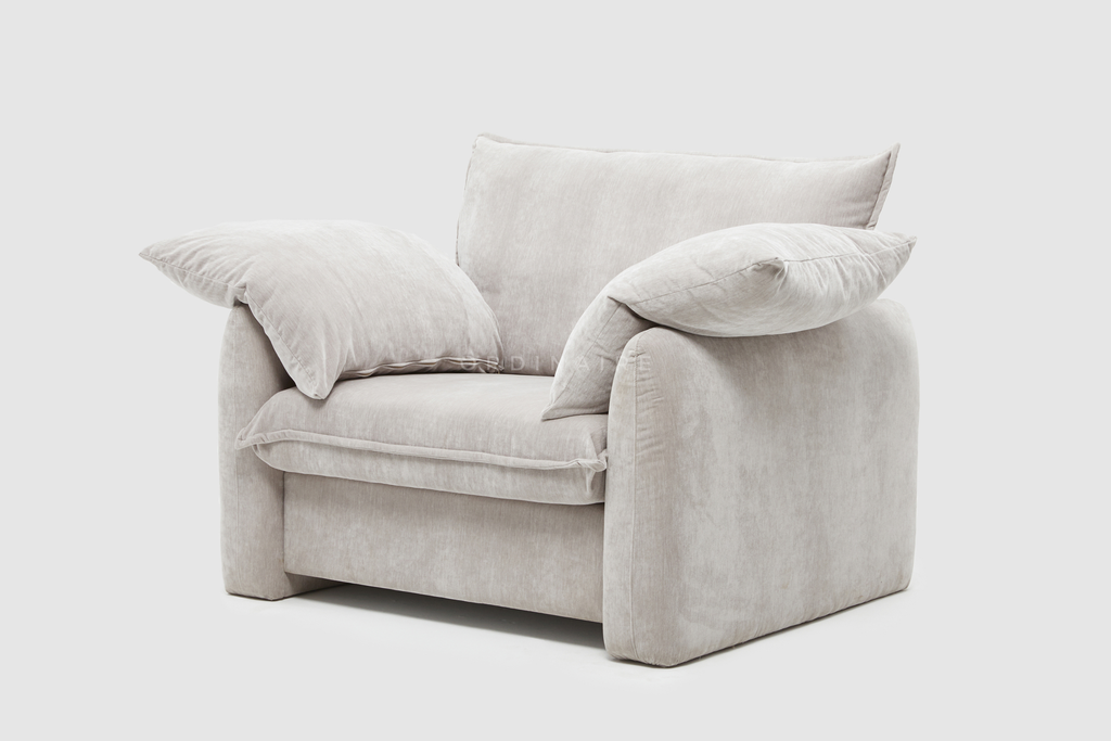 ORD-ARMCHAIR-NOE