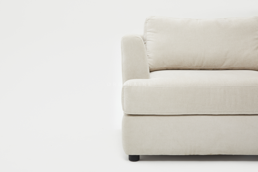 RAINDROP ARMCHAIR