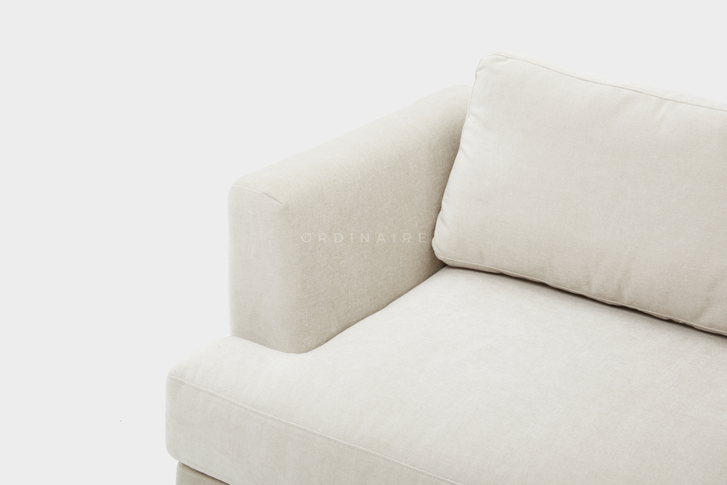 RAINDROP ARMCHAIR