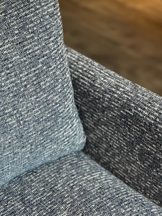 ORD-ARMCHAIR-MILD