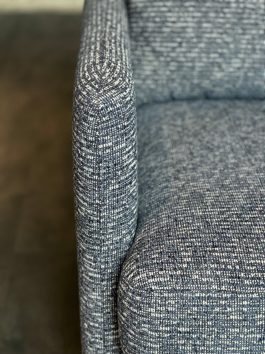 ORD-ARMCHAIR-MILD