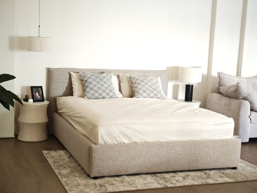 CARINA BED WITH (2 storage - Left side) - Display