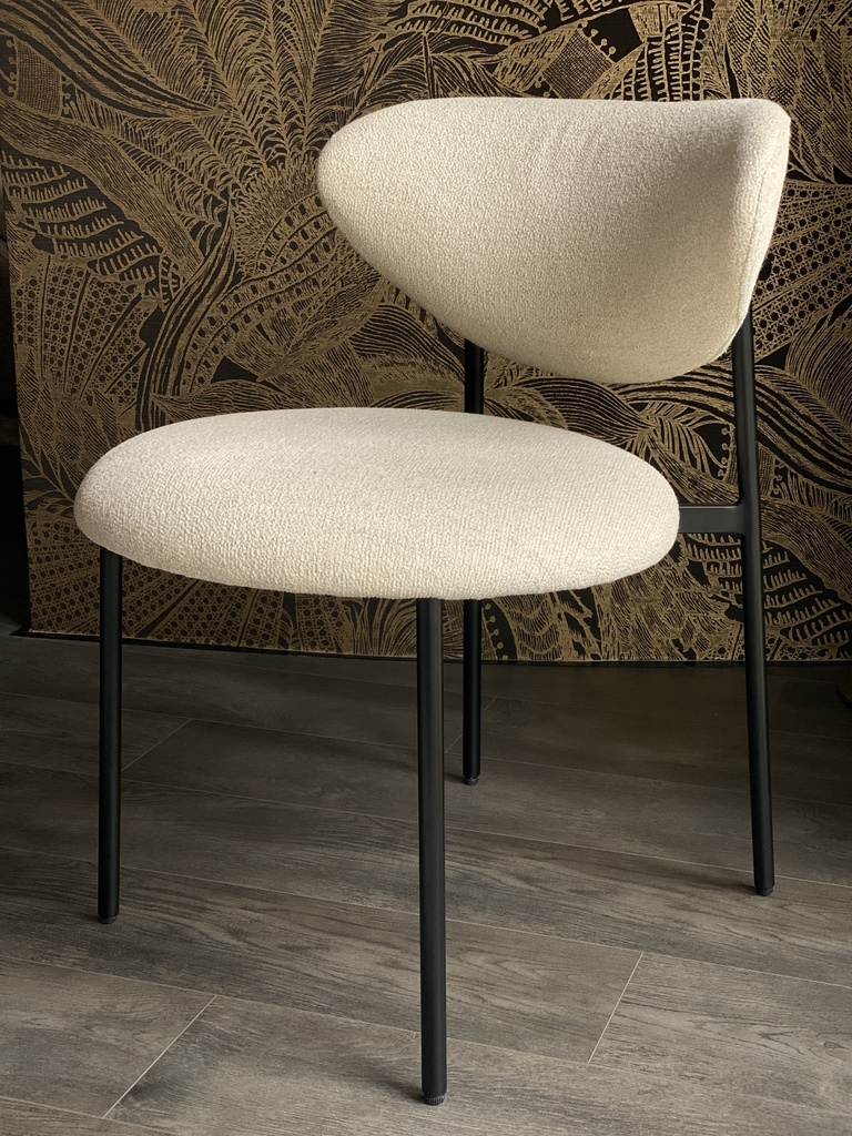 JULIA CHAIR